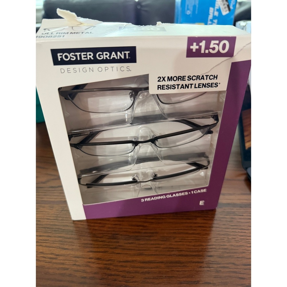 Foster Grant Design Optics Classic Reading Glasses +1.50  3 Pack NEW with case